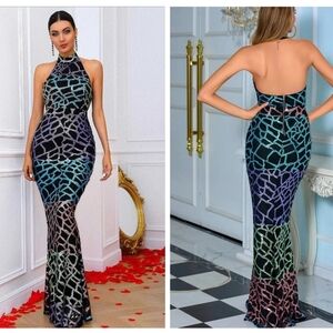 - PREMIUM BRAND AND QUALITY GEOMETRIC CONTRAST SEQUINED BODYCON MAXI DRESS